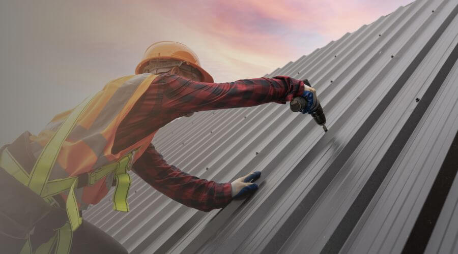 Professional residential roofers in Long Beach, WA